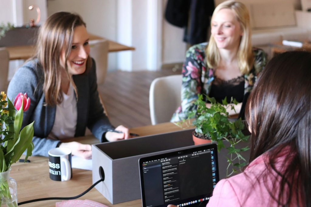 freelancing - colaborações, parcerias e clientes